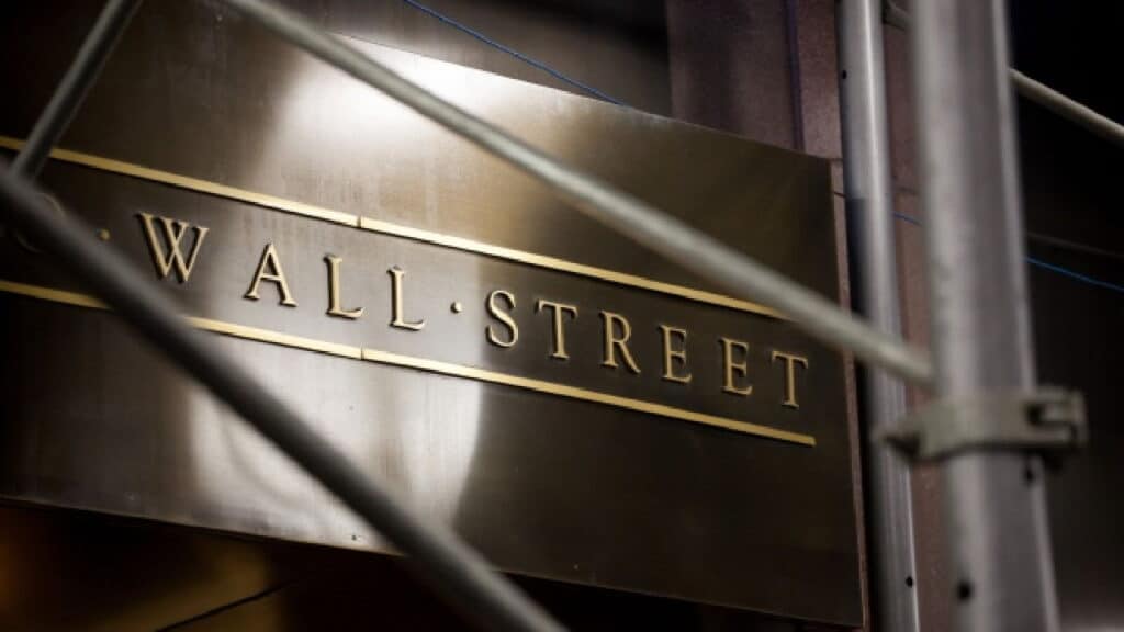 Wall Street : Ο γάιδαρος και η ουρά